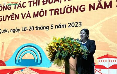 Khen thưởng là tuyên truyền, cổ vũ, khuyến khích hoàn thành tốt nhiệm vụ 